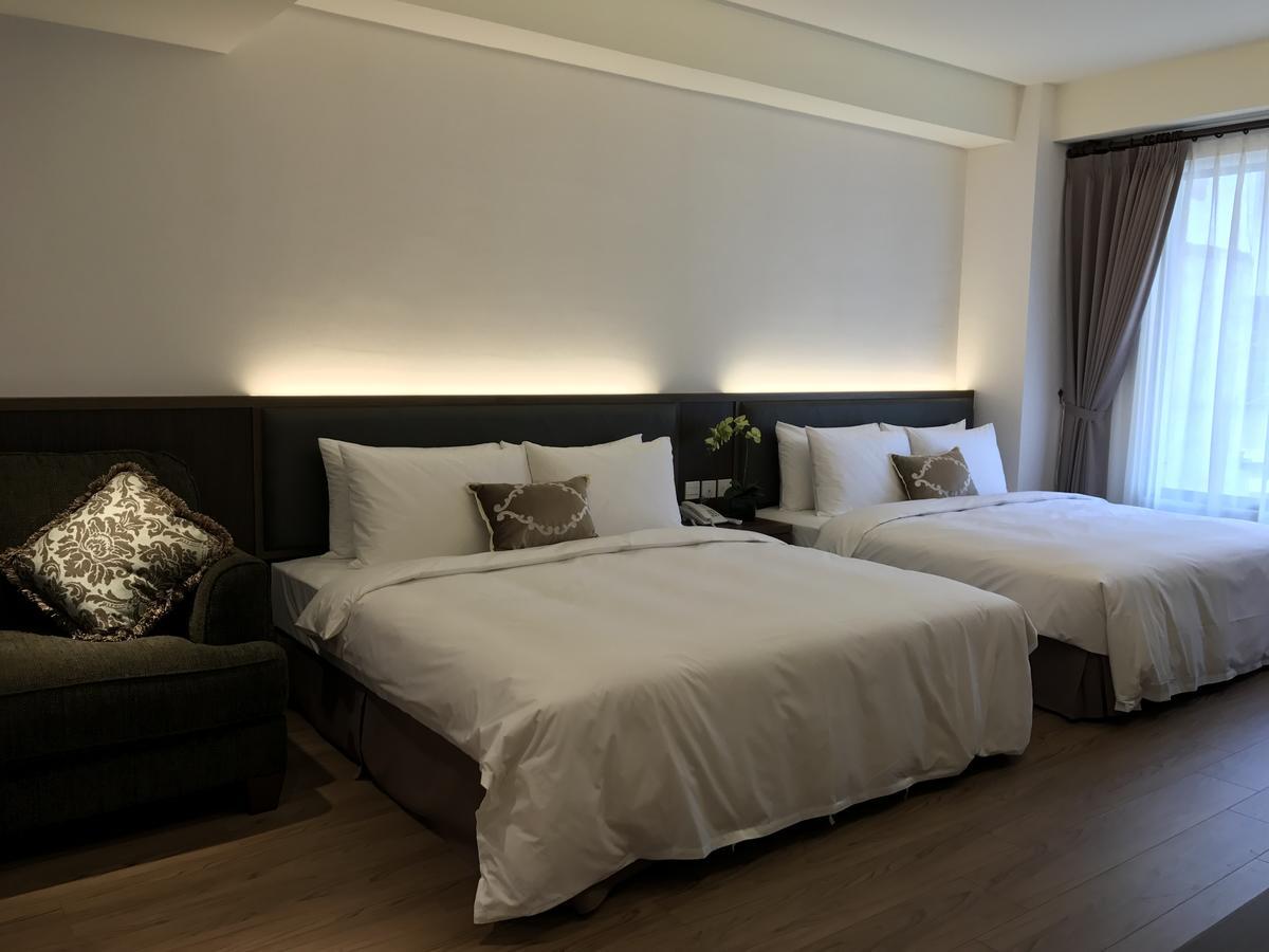 ML Hotel Chiayi Buitenkant foto