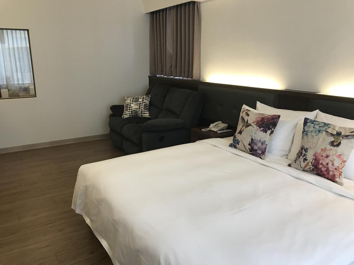 ML Hotel Chiayi Buitenkant foto