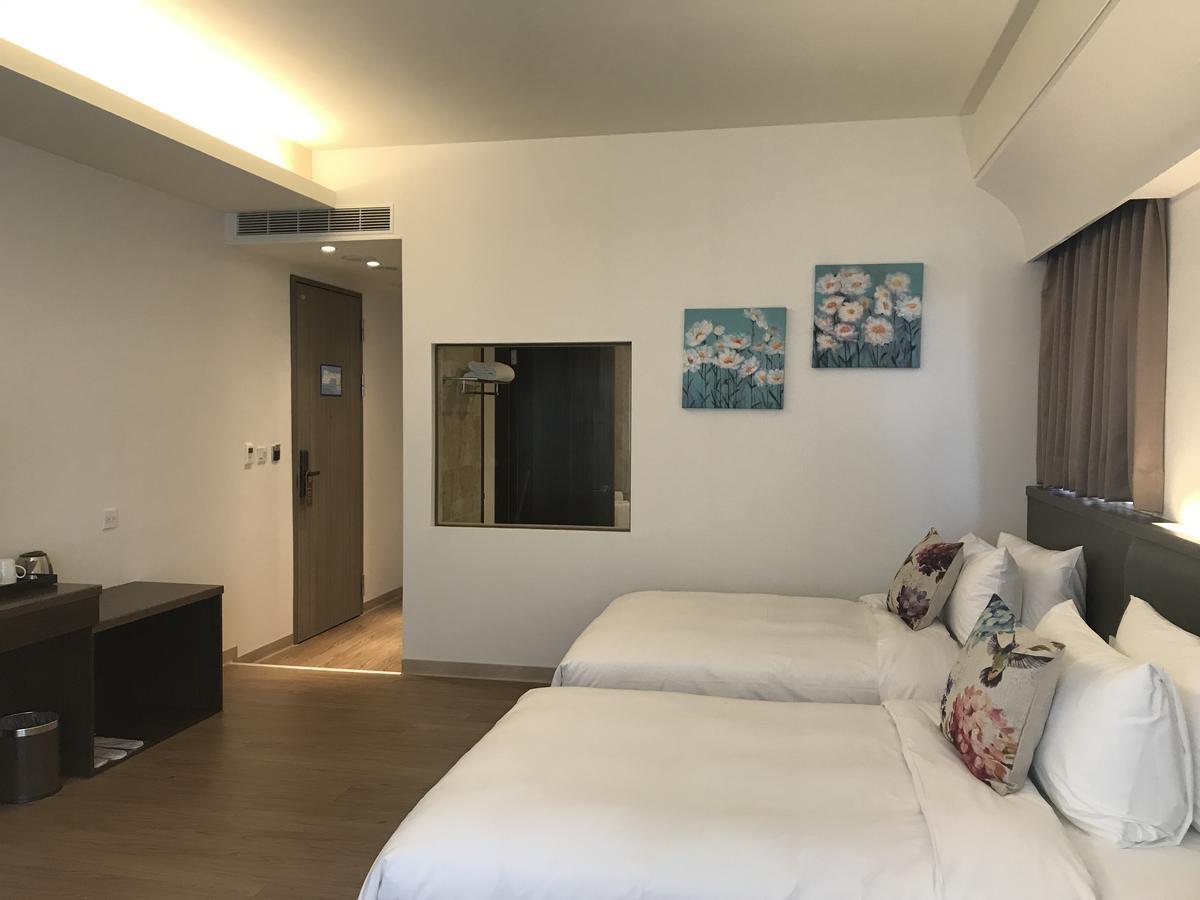 ML Hotel Chiayi Buitenkant foto